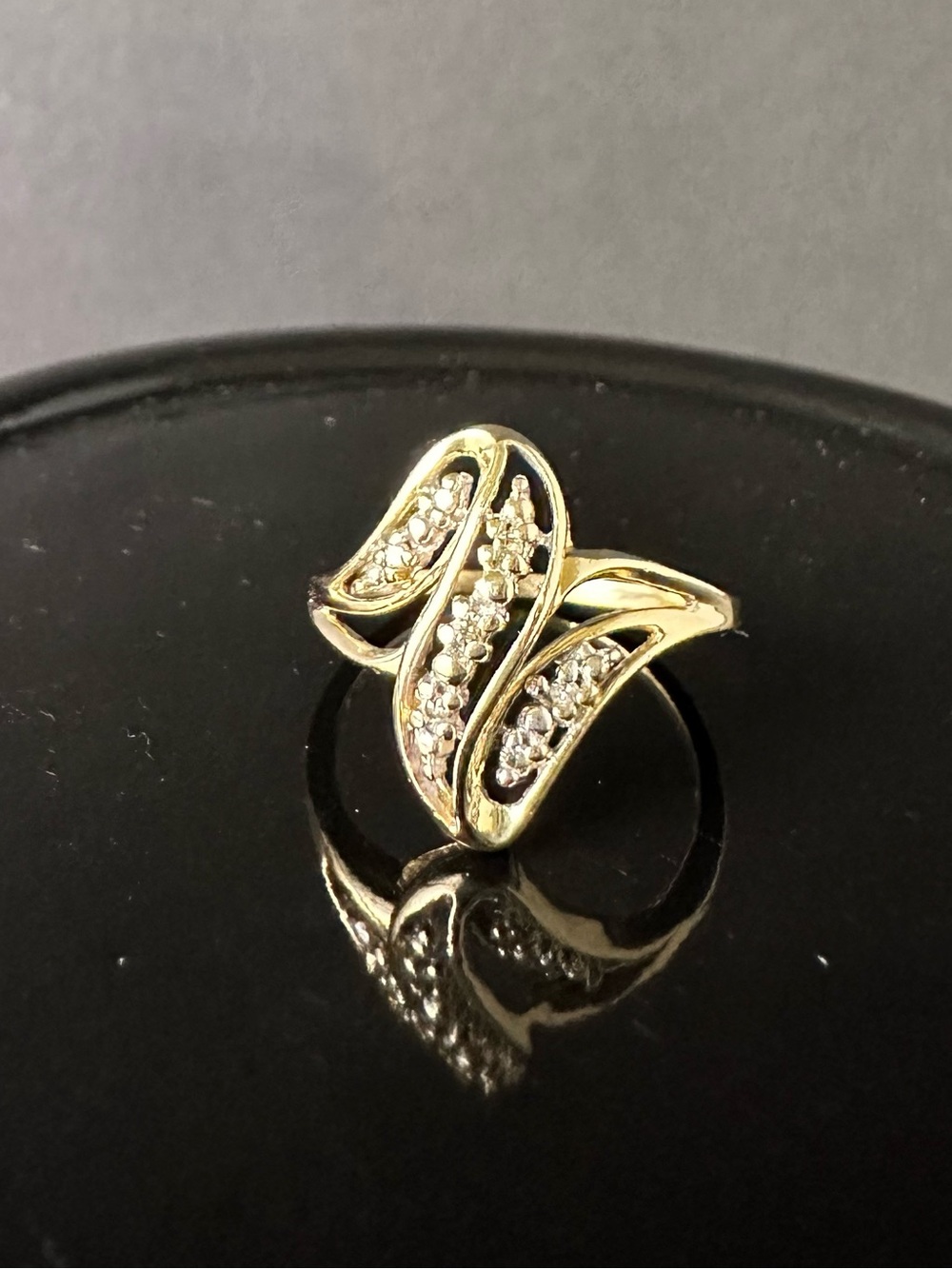 Vintage 10K Yellow Gold Diamond Bypass Cocktail Ring